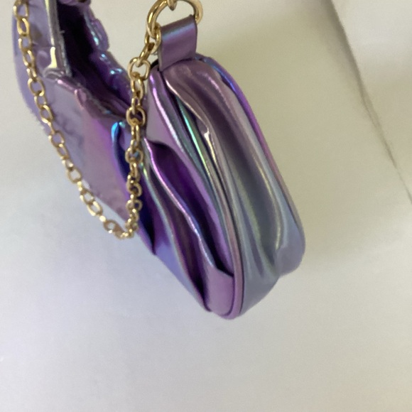 Olivia Miller Iridescent Metallic Purple Shoulder Bag Scrunch Handle Y2K Shiny - Picture 7 of 13